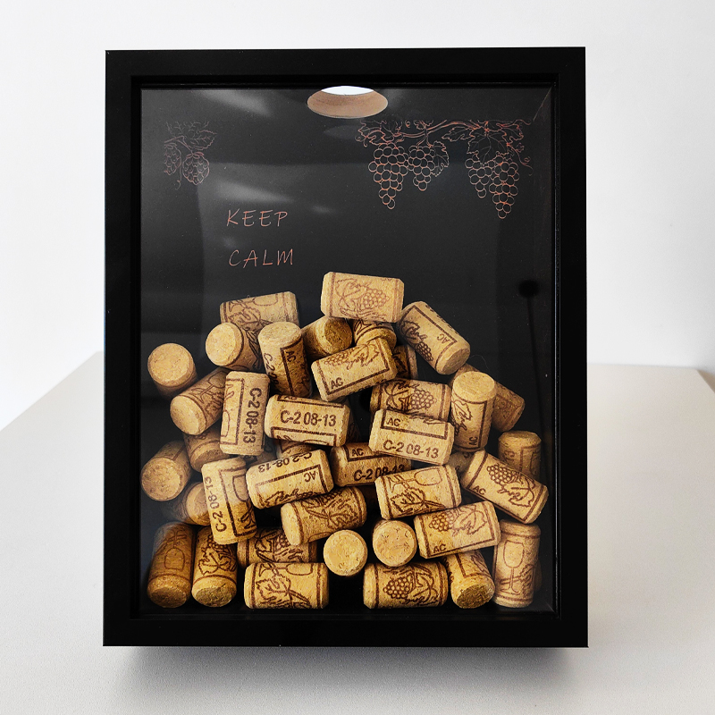 Red Wine Cork Display Frame Wo - Collectible Vintage Wine avaliação e preço