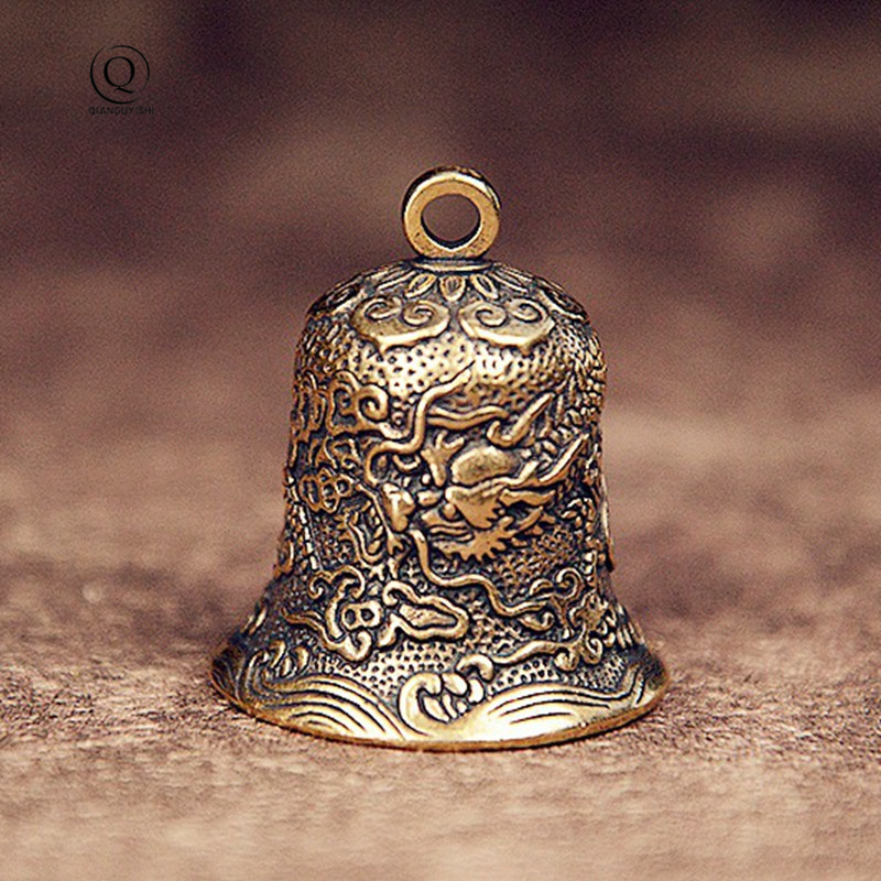 Vintage Brass Bell Carved Drag - Vintage Collectible Bells avaliação e preço
