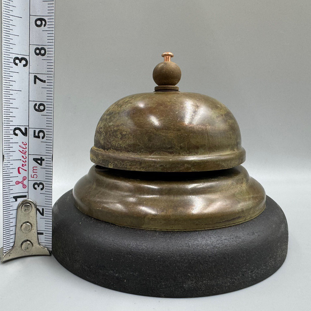 Vintage Retro Brass Bell Repub - Vintage Collectible Bells avaliação e preço