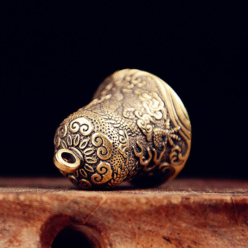 Vintage Brass Bell Carved Drag - Vintage Collectible Bells avaliação e preço