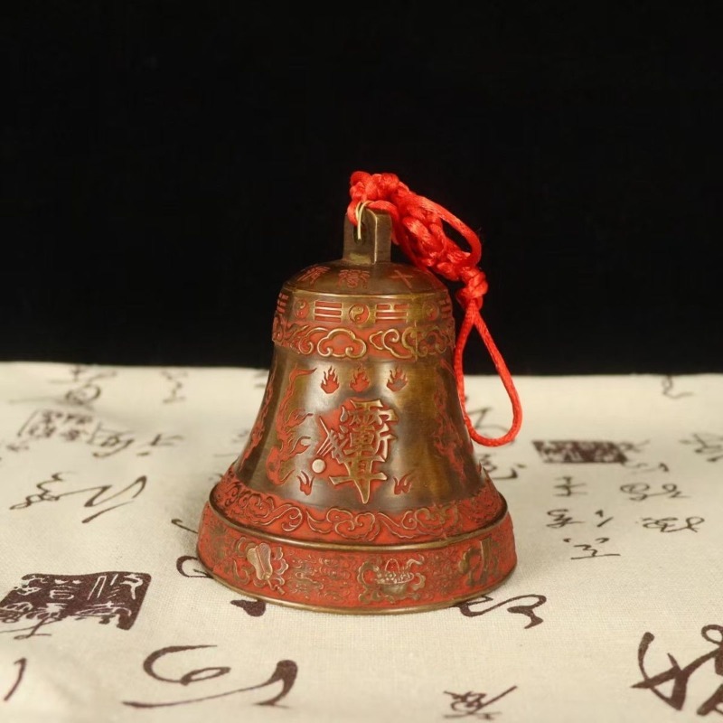 Vintage Taoist Items Tai Chi B - Vintage Collectible Bells avaliação e preço