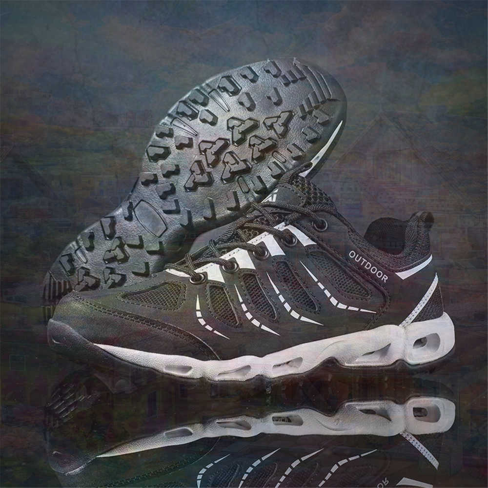 Sumer Round Tip Silver Sneaker - Vintage Collectible Stores avaliação e preço