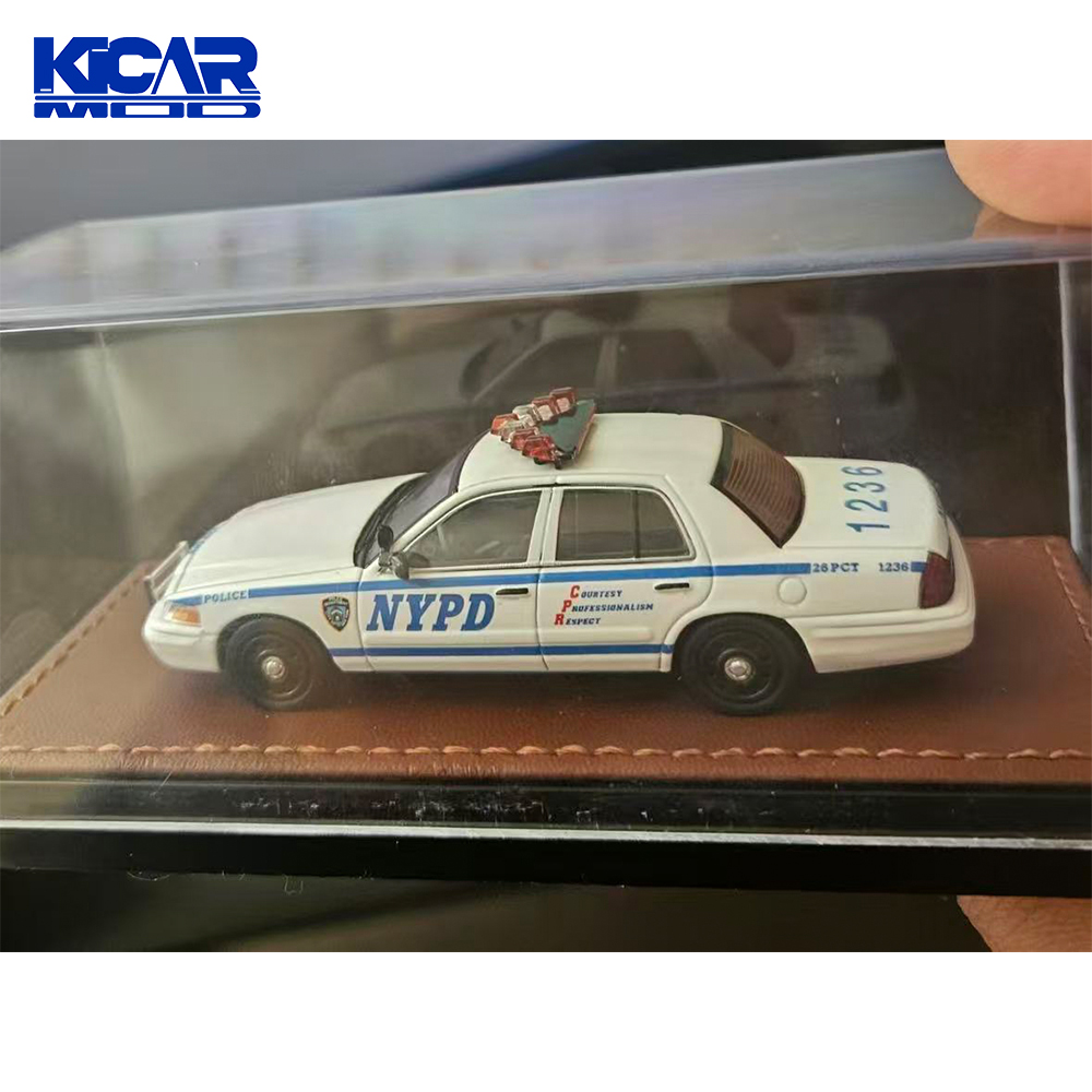 GOC 1/64 NYPD Model Car Vintag - Vintage Collectible Toy Cars avaliação e preço