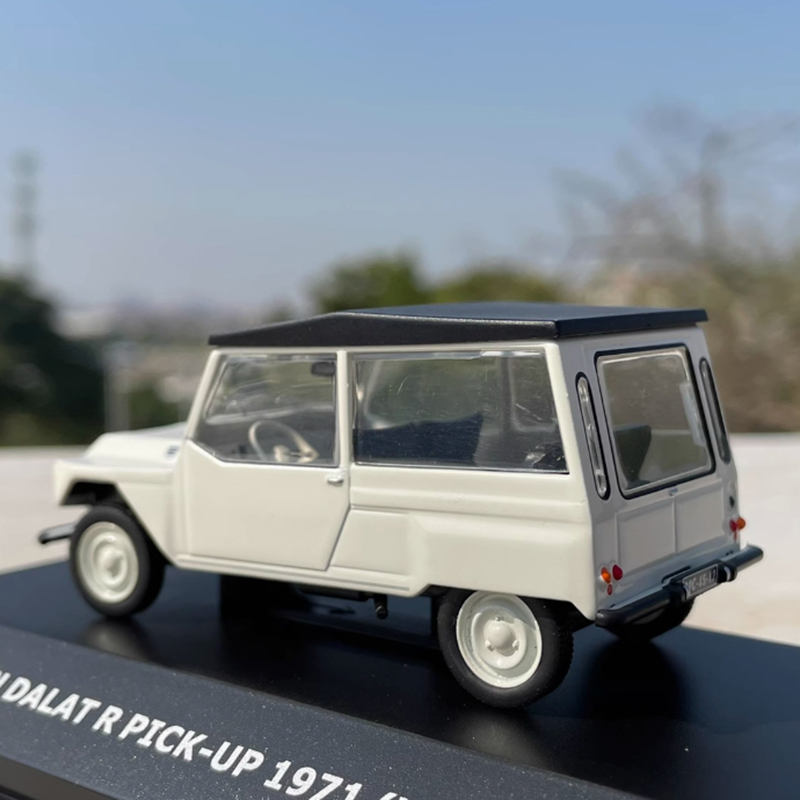 Diecast 1:43 Scale 1971 Citroe - Vintage Collectible Toy Cars avaliação e preço