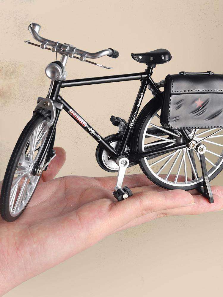 Retro Alloy 28 Bicycle Model A - Vintage Collectible Toy Cars avaliação e preço