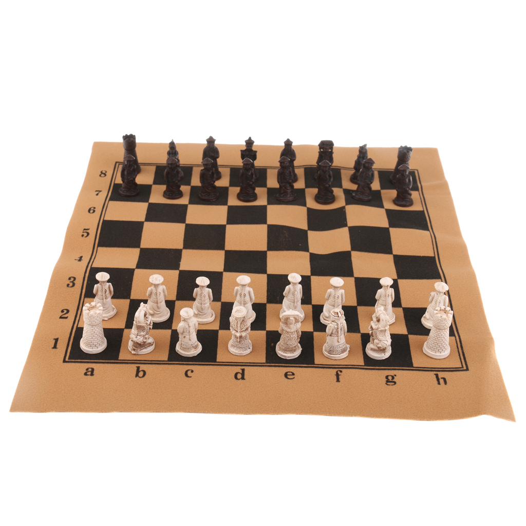 Thematic Antique Chinese Chess - Vintage Game Collection avaliação e preço